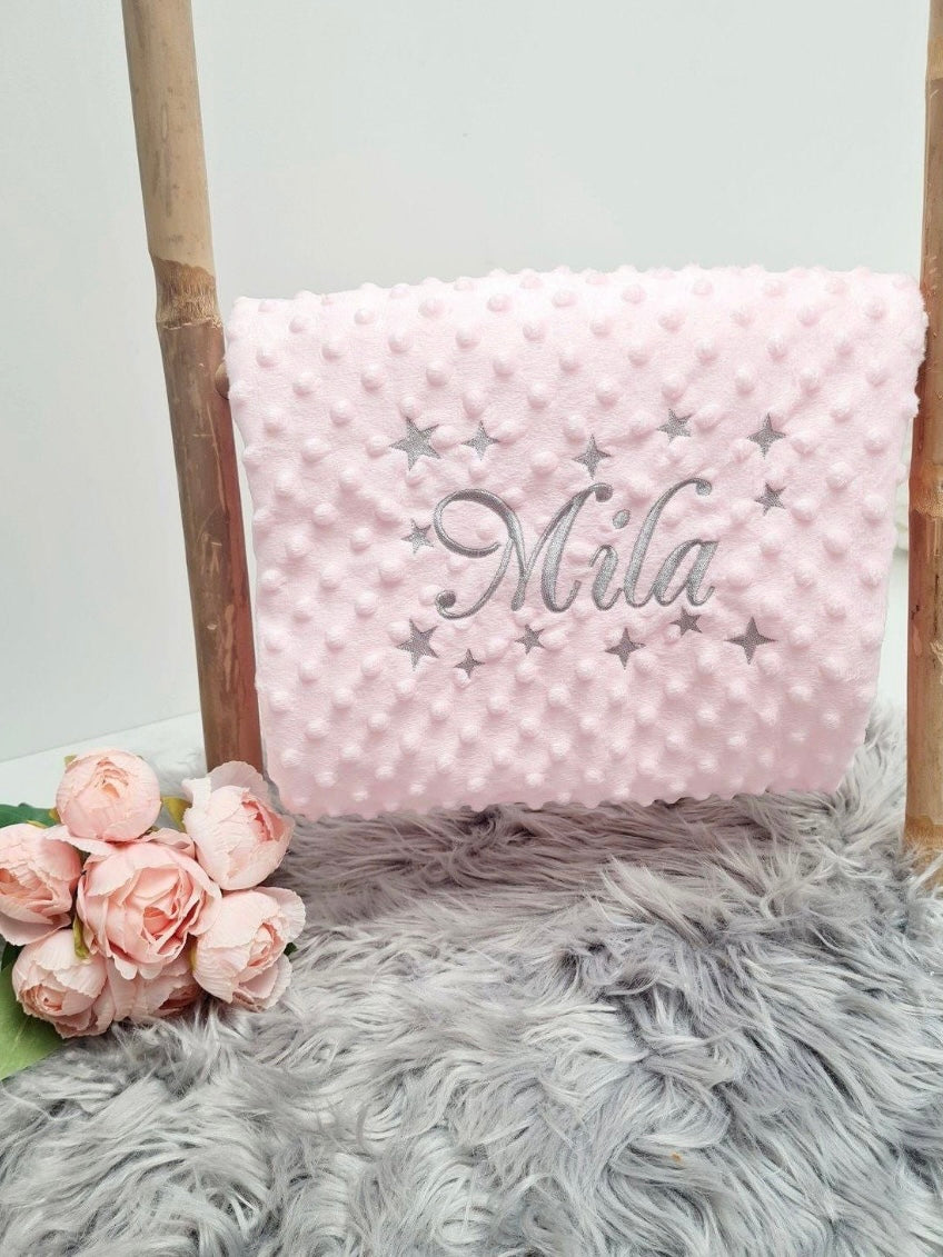 Pink star patterned blanket
