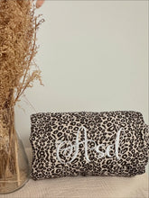 Charger l&#39;image dans la galerie, Couverture Bébé Léopard Personnalisée
