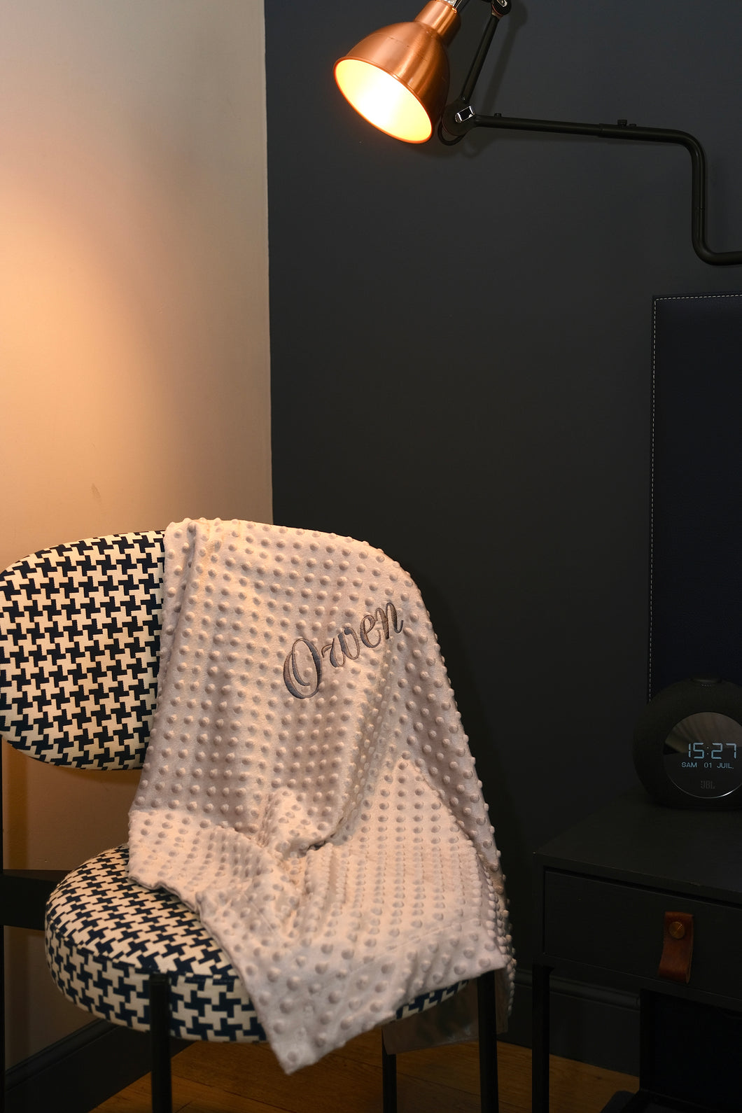 Couverture-bebe-gris-personnalise