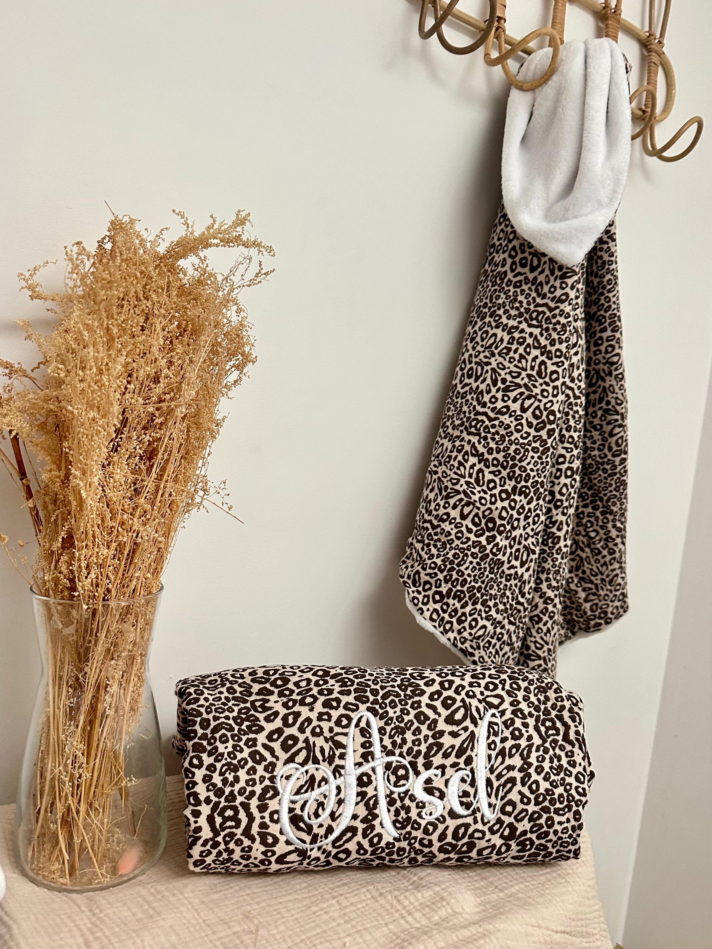 Couverture léopard bébé 