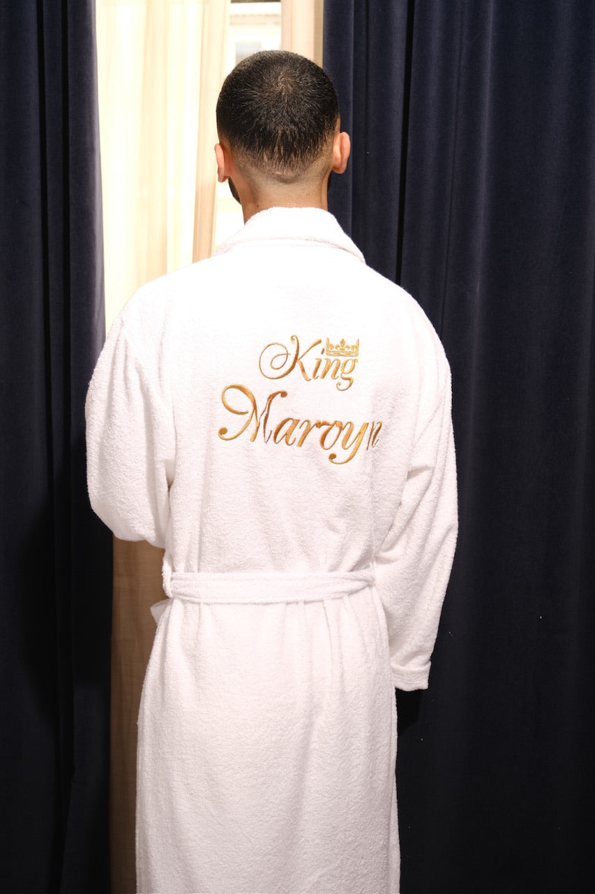Peignoir KING & QUEEN brodé en éponge personnalisée – Création For You