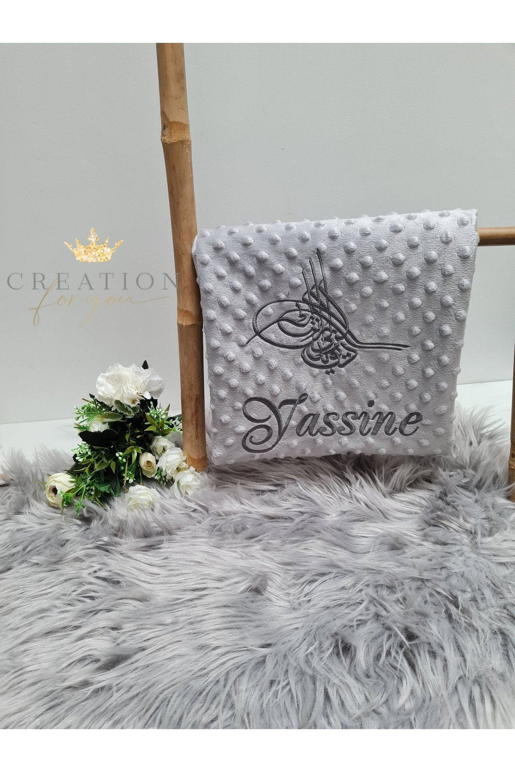 Osmanli gray blanket tuğrası